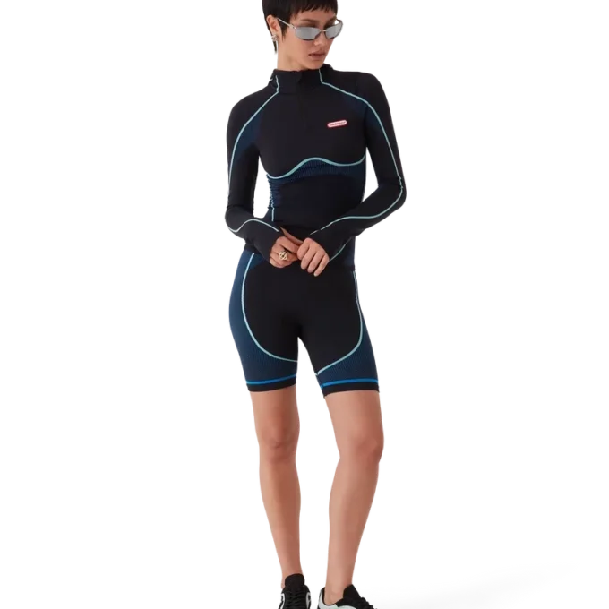 Seamless Hooded Long Sleeve Top Seamless Hooded Long Sleeve Top